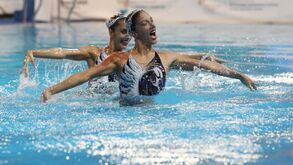 Natação artística: Gémeas Alexandri querem inspirar países como Portugal 