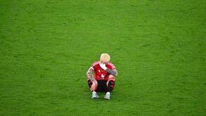 Ben Foster critica atitude... e cabelo pintado de Garnacho: «Man. United devia despachá-lo»