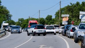 Encontro de academias e jogo de juvenis causaram o caos nas imediações de Alcochete