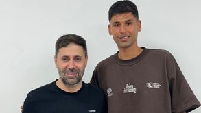 Bruno Rodrigues renova contrato com o Chaves no dia de aniversário