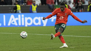 Nuno Mendes marca e Ronaldo garante a vitória de Portugal contra a Espanha