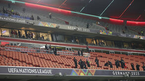 Morte de adepto no Portugal-Espanha juntou dezenas de agentes nas bancadas da Allianz Arena