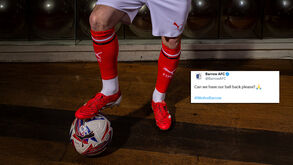 Barrow AFC pede a bola de volta ao Fleetwood Town FC numa campanha de marketing