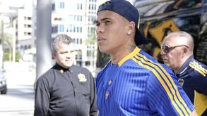 Ayrton Costa resolve problema do visto e Boca Juniors recebe 'reforço' nos Estados Unidos