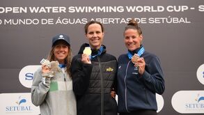 Moesha Johnson vence a Taça do Mundo de Setúbal em águas abertas