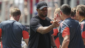 Kompany desvaloriza goleada histórica no Mundial de Clubes