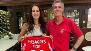 Noronha Lopes celebra 'tetra' do basquetebol do Benfica com Ticha Penicheiro: «Excelente companhia»