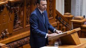 Luís Montenegro anuncia medidas sobre segurança, nacionalidade e IRS na apresentação do programa do Governo