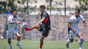 Benfica vence jogo-treino com equipa do 3.º escalão dos EUA: os marcadores e o onze