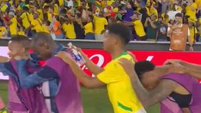 Adeptos e jogadores do Mamelodi dão espetáculo após vitória na estreia no Mundial de Clubes