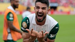 Flaco López celebra o segundo golo do Palmeiras