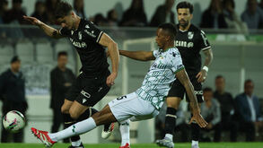 Sidnei Tavares está no radar do Blackburn