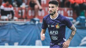 Kiko renova com o Persik Kediri da Indonésia