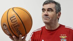 Norberto Alves analisa época difícil no Benfica