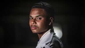 V. Guimarães segura Noah Saviolo até 2028