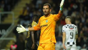 E. Amadora fez proposta por Antonio Adán