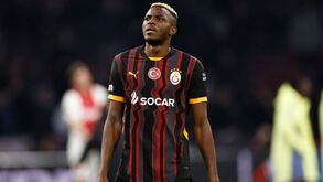 Victor Osimhen recorda infância difícil