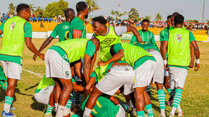 Ferroviário de Maputo vence Songo por 3-2 no 'Moçambola', após paragem para compromissos da seleção