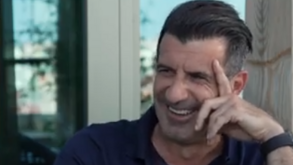 Reação bem humorada de Figo quando lhe dizem que 