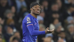 Dedic em Lisboa para assinar pelo Benfica, Man. United oferece 70 M€ por avançado, Matheus deixa Sp. Braga e Sá Pinto a caminho... do Irão