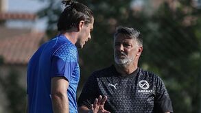 Manuel Tulipa quer atletas com "fome de vencer" no AC Ararat, Arménia