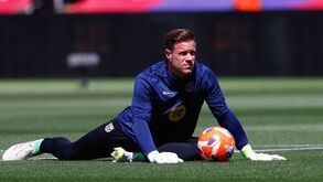 Situação de Ter Stegen no Barcelona gera indignação na Alemanha: «Deitam-no fora como um saco de lixo»