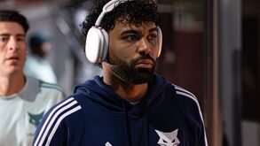 Gabigol entre futebolistas burlados por organização criminosa