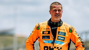 Da ficção para a realidade: Brad Pitt 'troca' APX GP pela McLaren em teste no Circuito das Américas