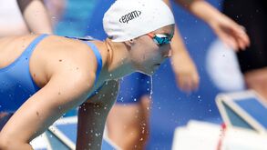 Francisca Martins falha por um triz as 'meias' dos 200 metros livres nos Europeus de piscina curta