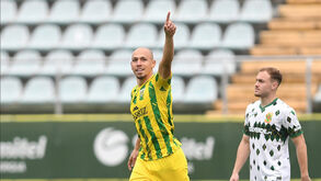 Cícero garantido no Tondela até 2027