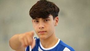 Fã de Vitinha assina contrato de formação com o FC Porto