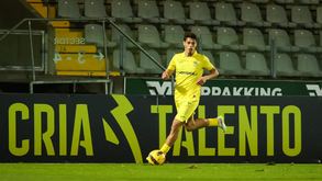 Miguel Mota renova com o P. Ferreira até 2027