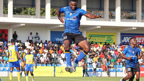 Black Bulls vence Costa do Sol e lidera Moçambola