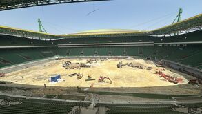 Obras em Alvalade a todo o vapor: nascem os novos bancos de suplentes e túnel com 'pitch view'