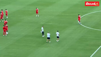 O onze do Benfica para o jogo com o Bayern Munique: Kökçü no banco