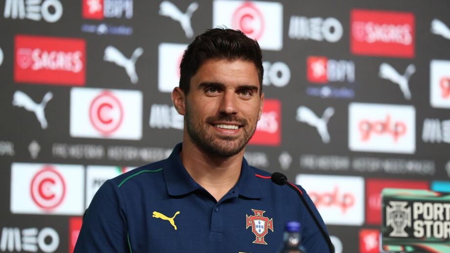 Rúben Neves na conferência