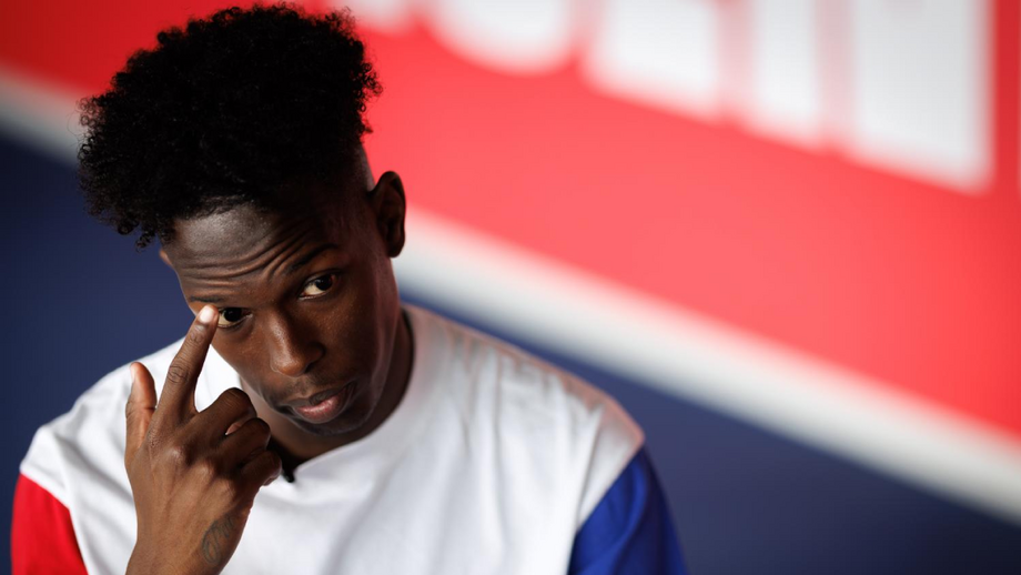 Félix Correia em entrevista a Record