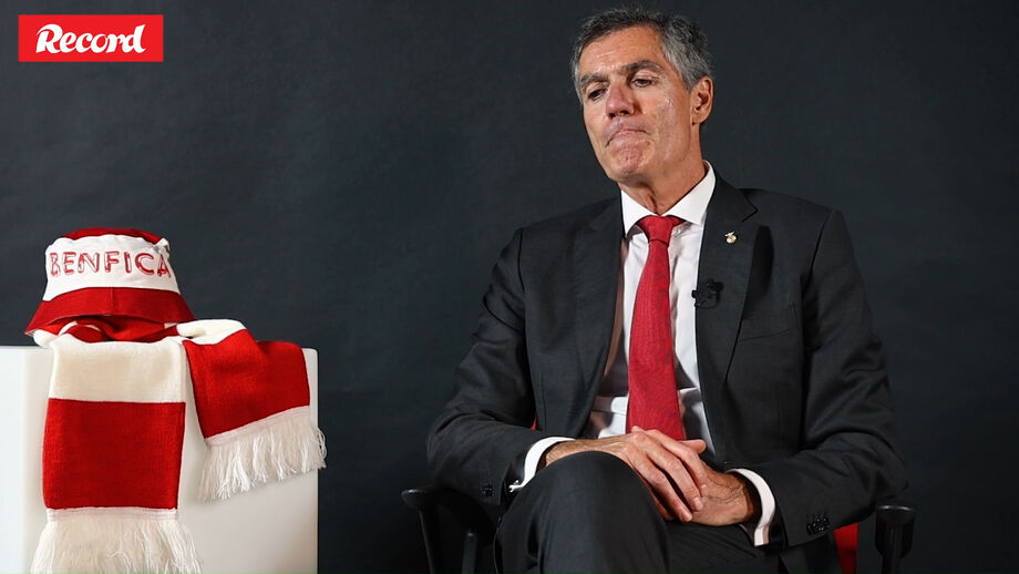 Candidato à presidência dos encarnados em entrevista a Record