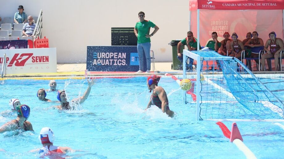 Portugal vence a República Checa por 18-12 no apuramento para o Campeonato da Europa em Setúbal