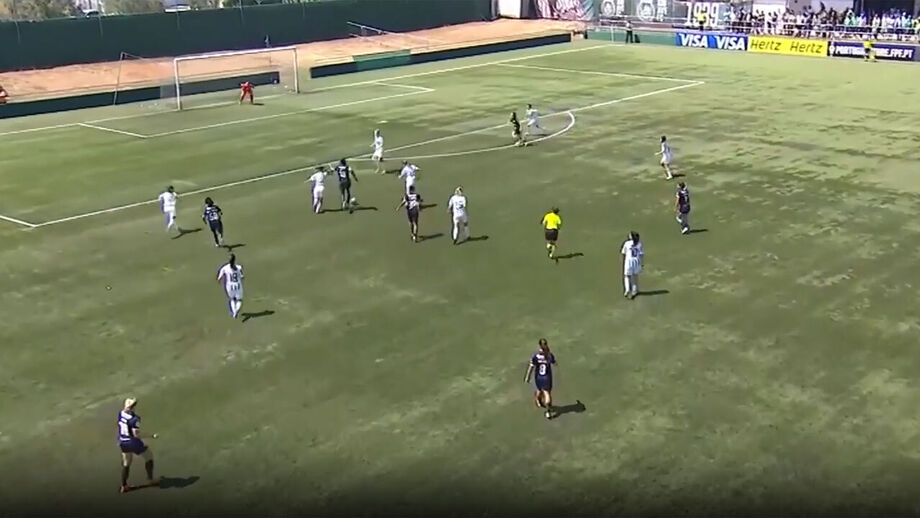 Equipa de Vila do Conde garantiu pela primeira vez um lugar no principal escalão do futebol feminino português