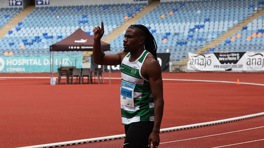 Delvis Santos destaca-se em Salamanca com marca histórica nos 100 metros