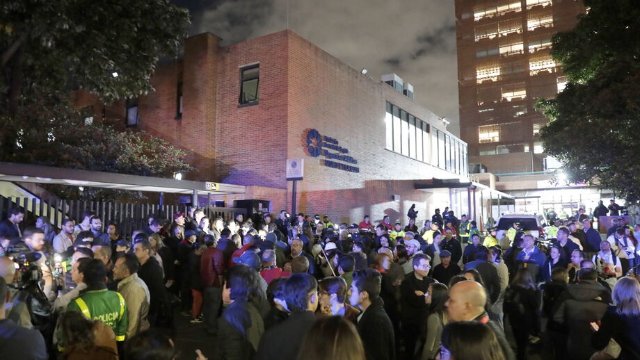 Menor de 15 anos tenta assassinar candidato presidencial colombiano em Bogotá