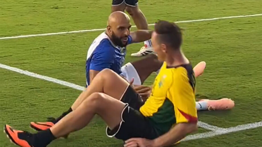 Yassine Cheuko alinhou no 'The Beautiful Game', mas não fez jus ao nome da partida