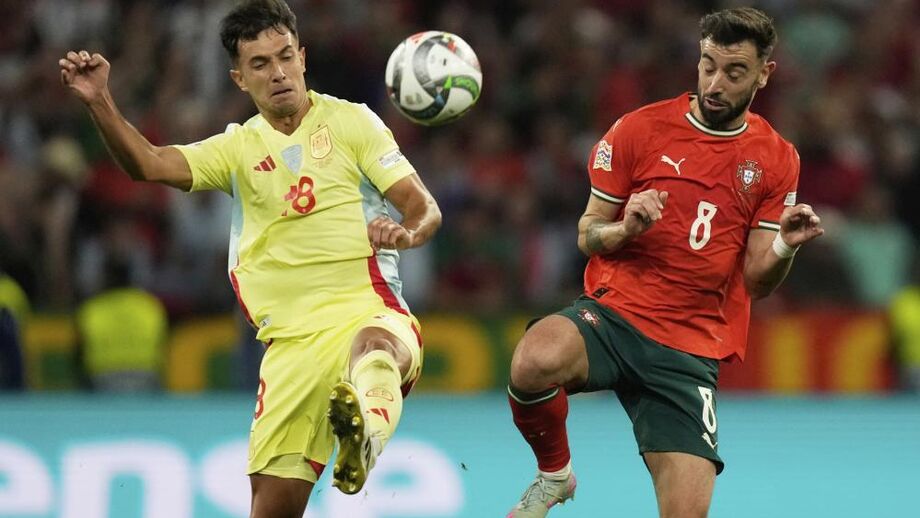 Bruno Fernandes elogia Nuno Mendes após jogo na Liga das Nações