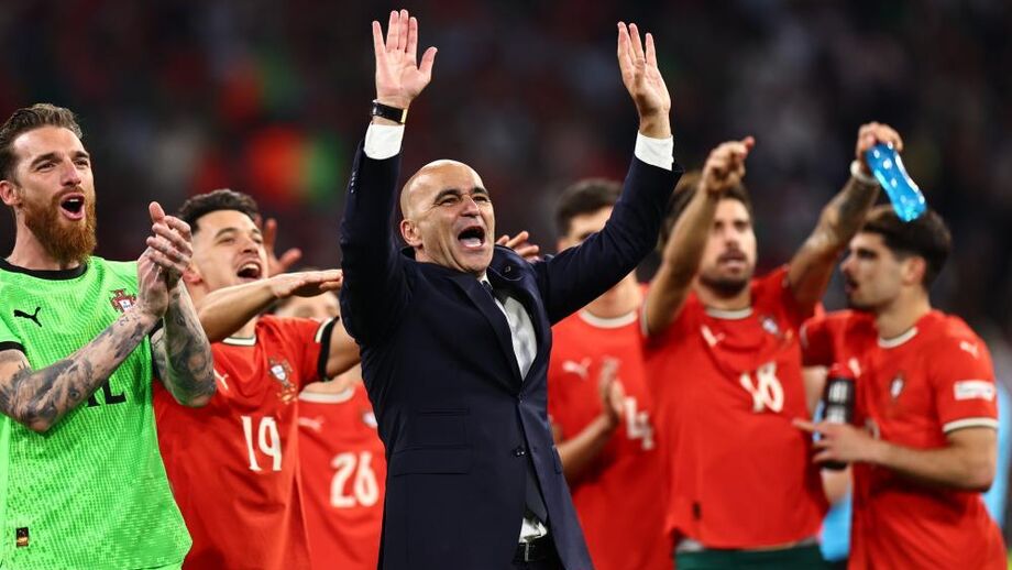 Roberto Martínez celebra conquista da Liga das Nações com a equipa