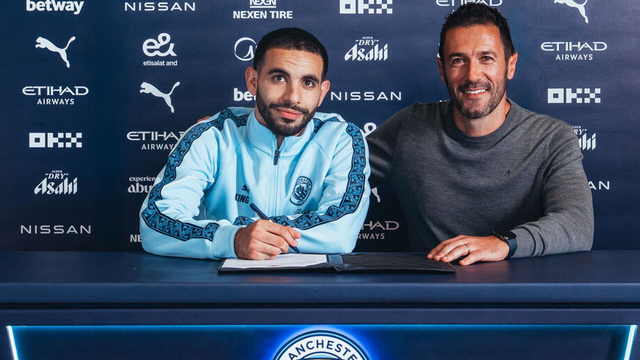 Rayan Aït-Nouri assina pelo Manchester City até 2030