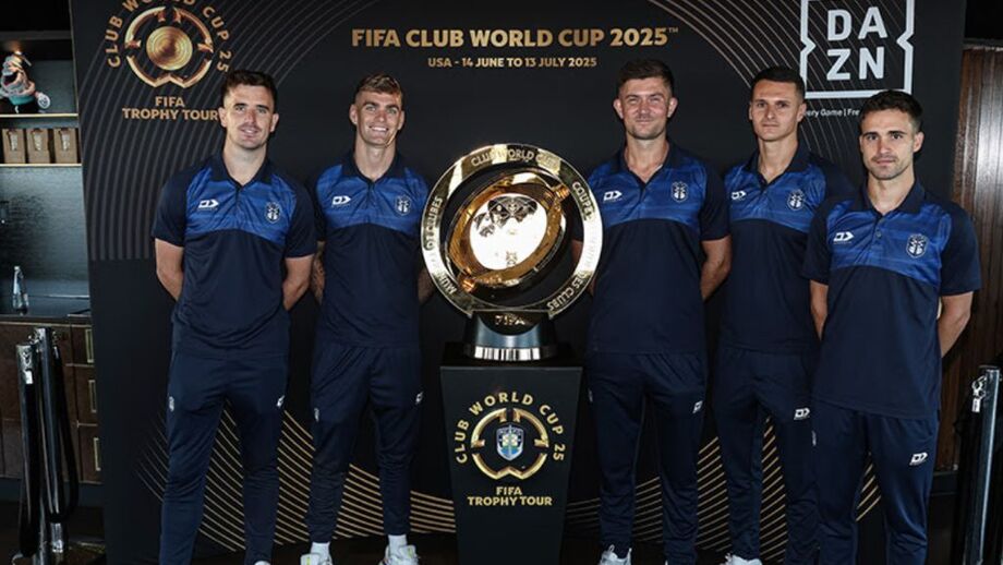 Equipa da Nova Zelândia na apresentação da prova