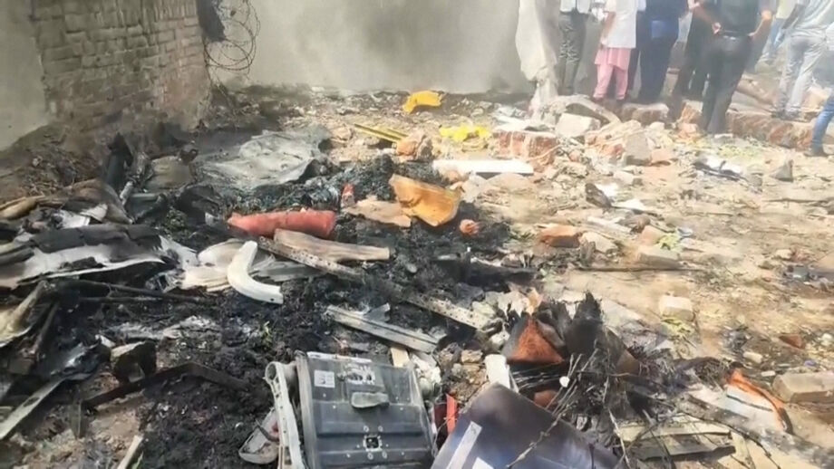 Sete portugueses seguiam a bordo