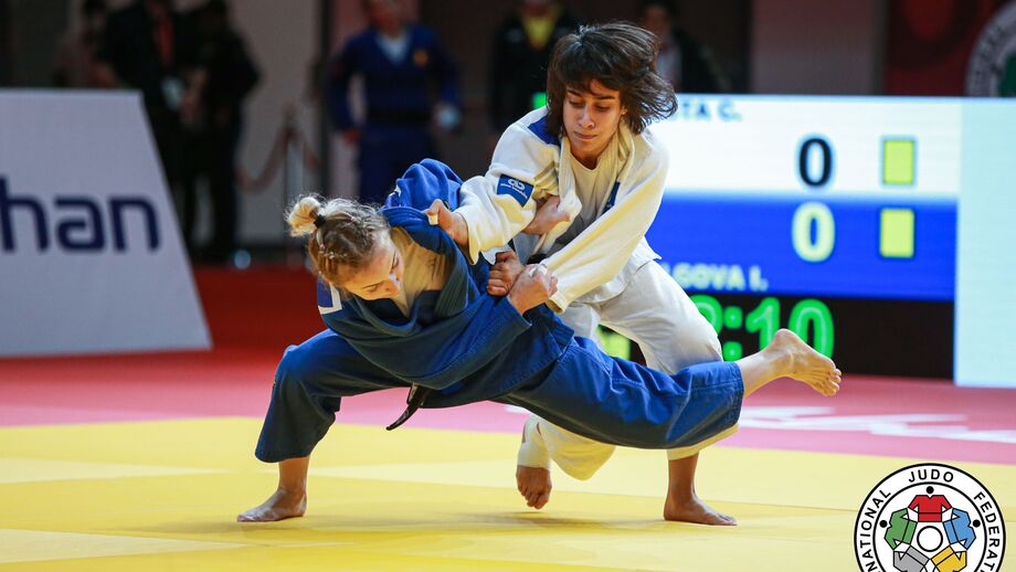 Catarina Costa perde combate com Szabina Szelecki nos Mundiais de Budapeste