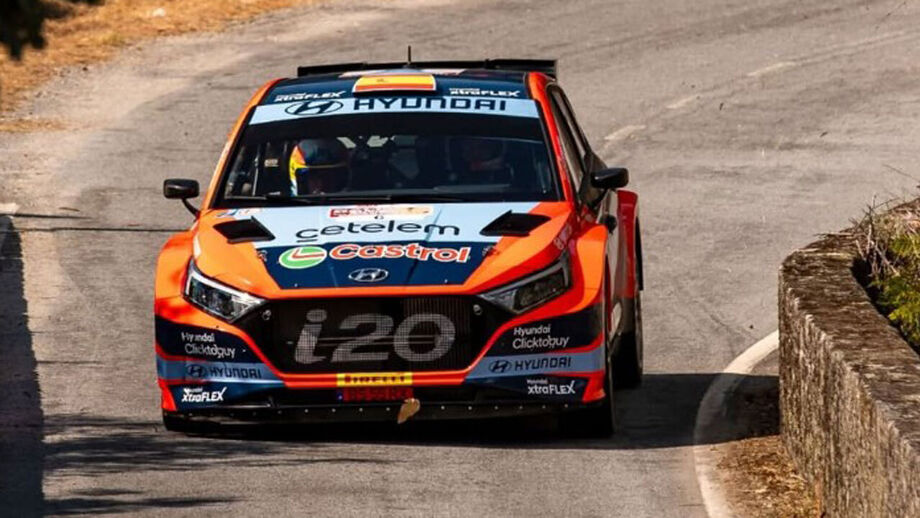 Dani Sordo lidera o Rali de Castelo Branco, seguido por Kris Meeke e José Pedro Fontes